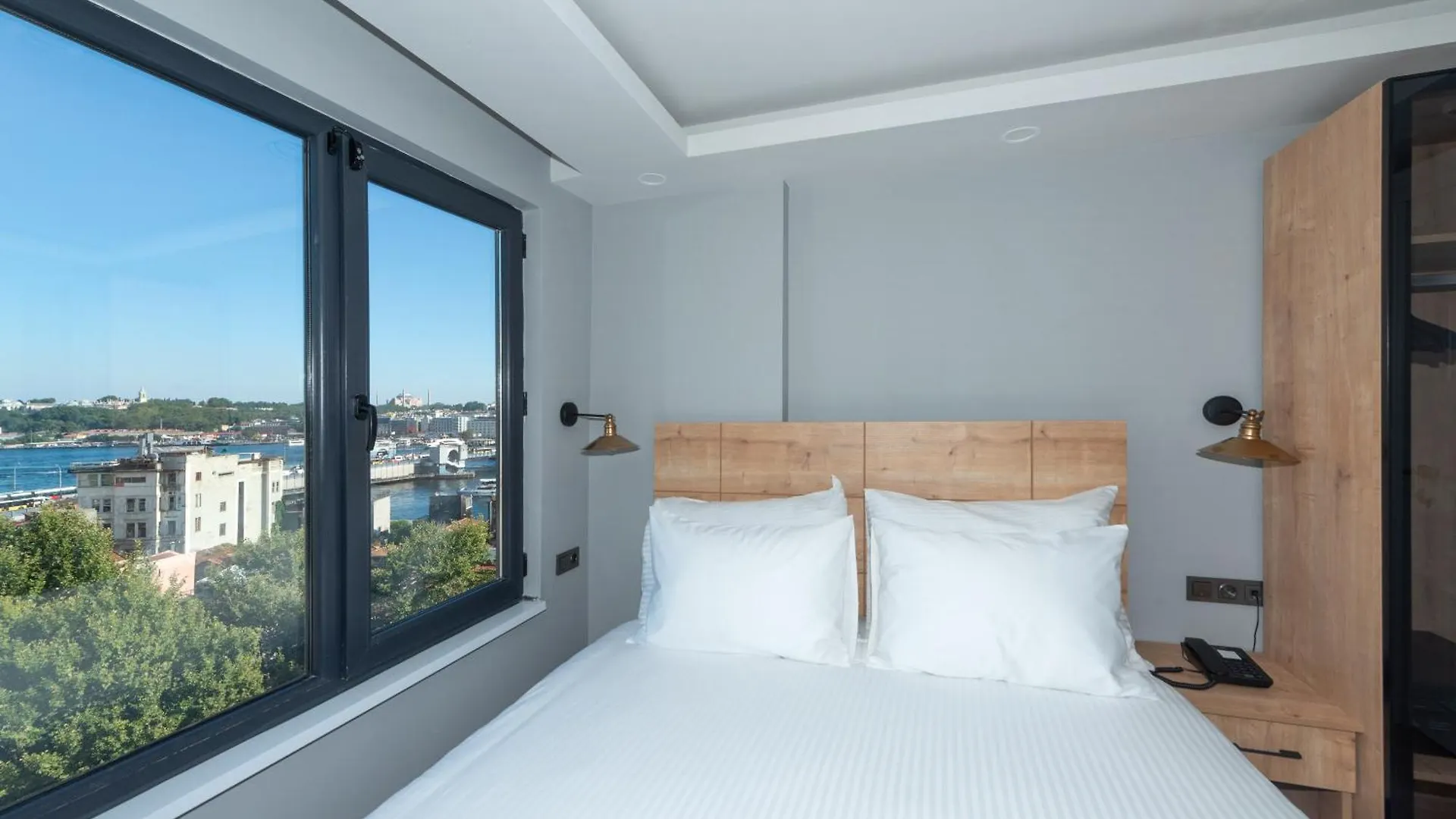 Art Karakoey Aparthotel Istanbul